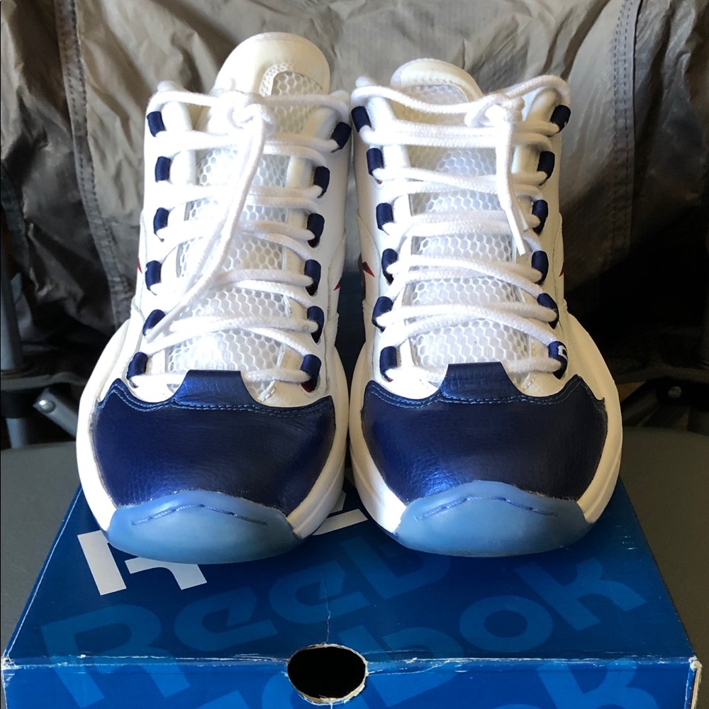 big boy’s Reebok Questions. sz 6.5